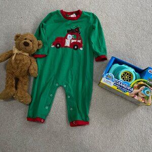 Christmas PJ's Sz 18-24months Gund Bear and New Bubble Toy